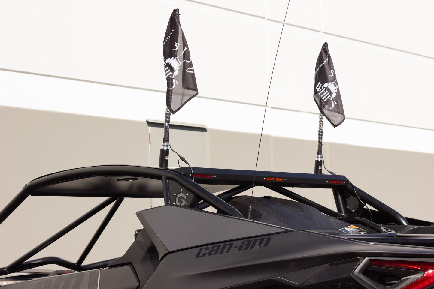 MAVERICK R REAR WING