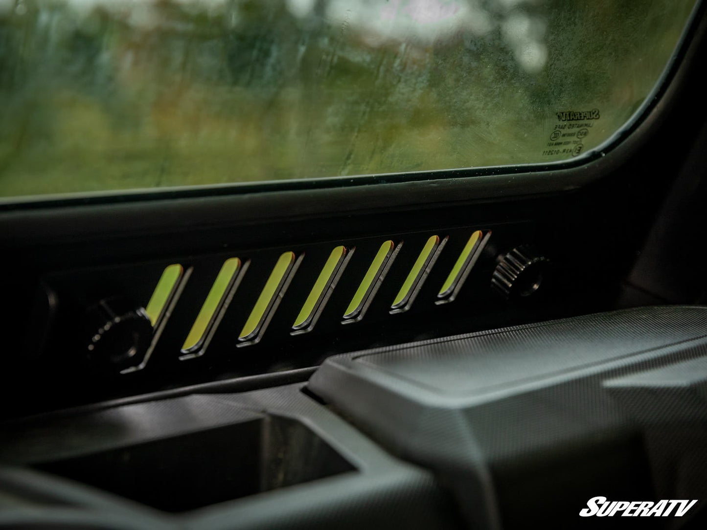 Ranger XP 570 Glass Windshield