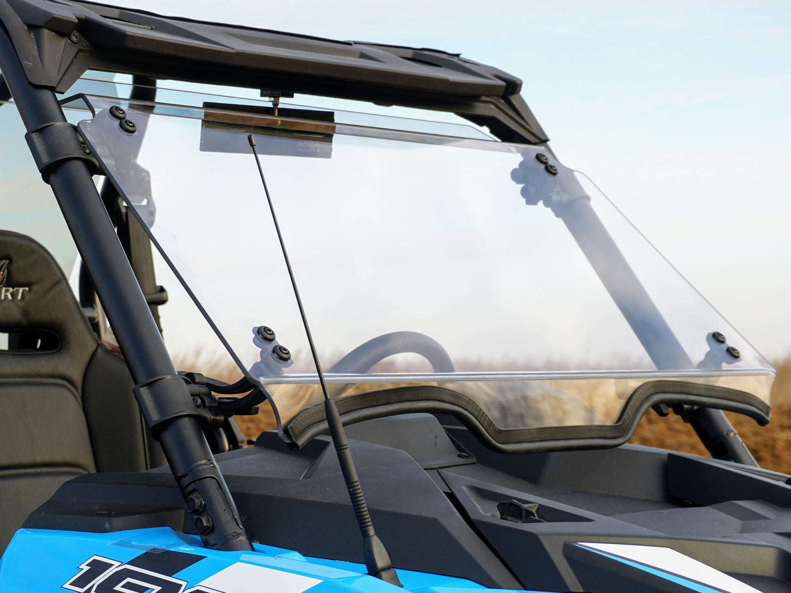 D 2 Full Tilting Windshield