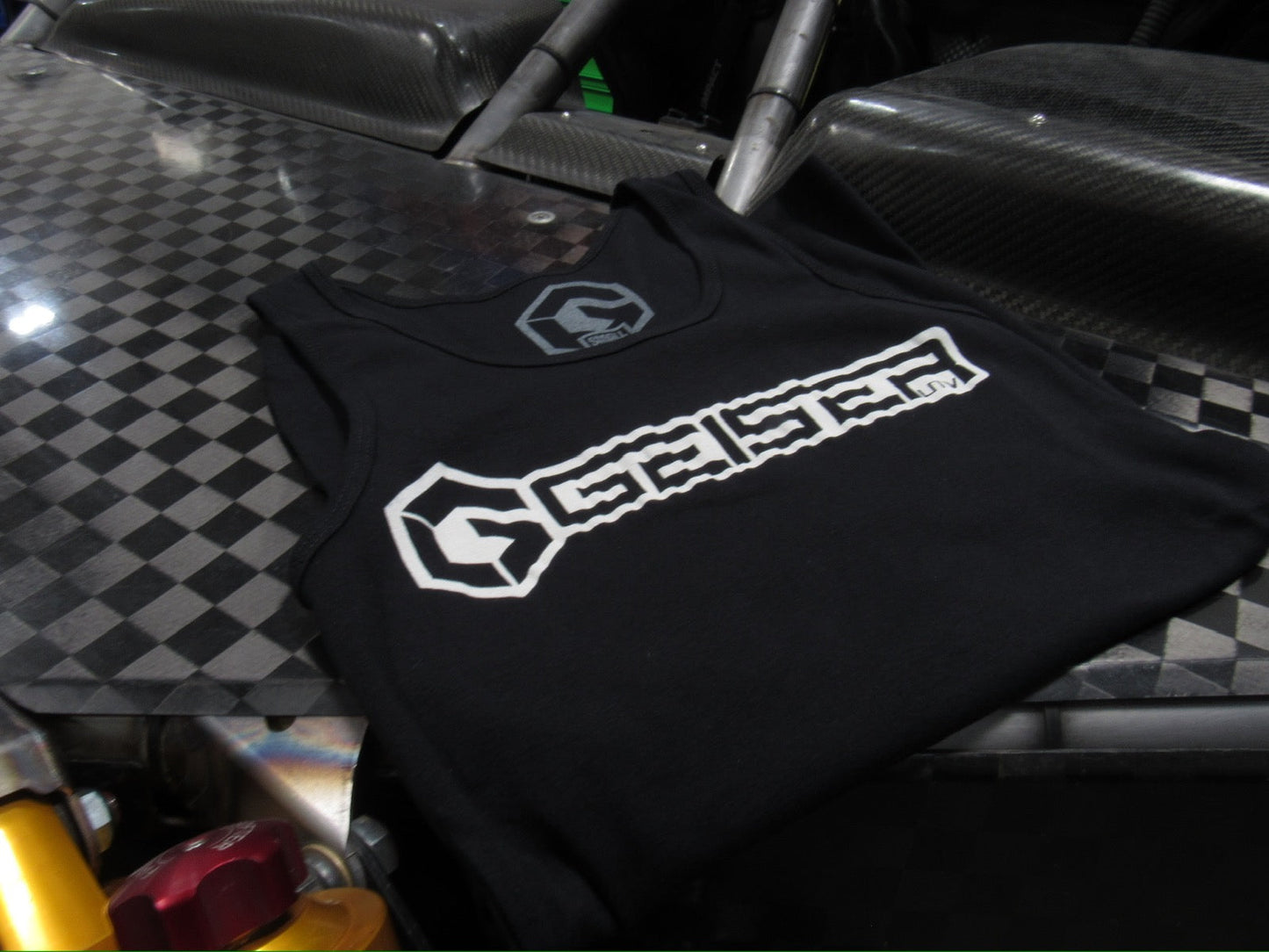 GEISER TANK TOPS