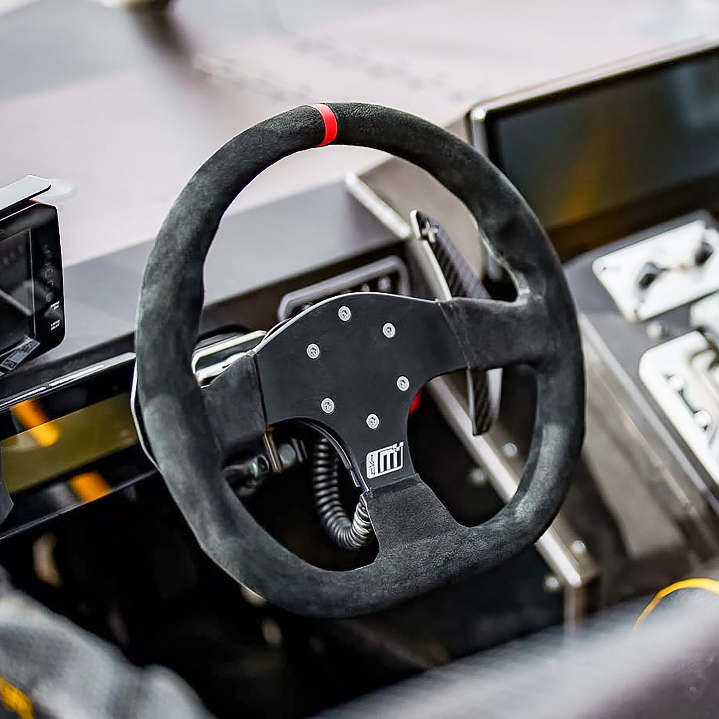 EVP.MOde Steering Wheel with Carbon Fiber Paddles and Quick-Release Hub Adapter Kits for Can-Am Maverick R