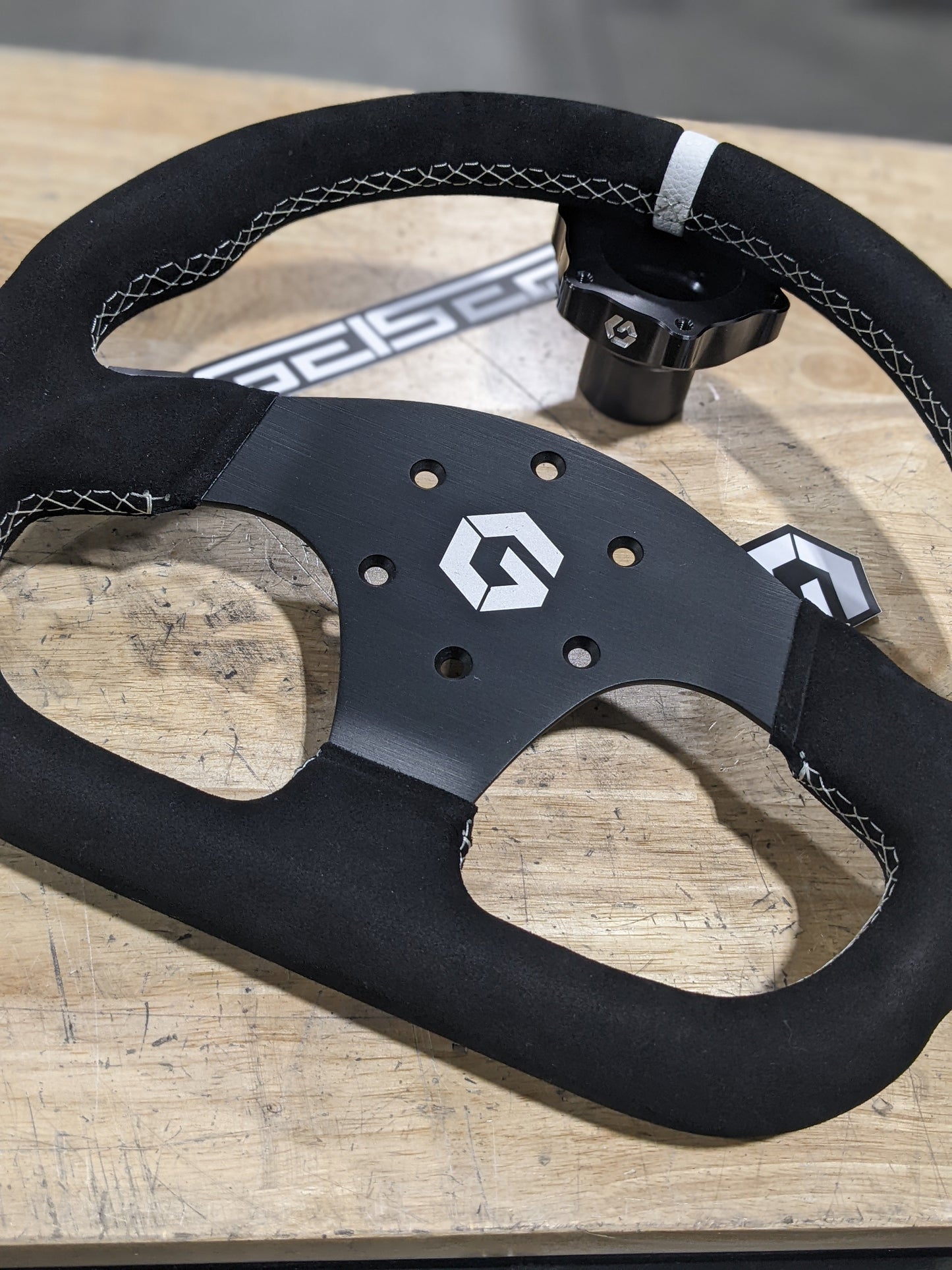 GEISER PERFORMANCE STEERING WHEEL