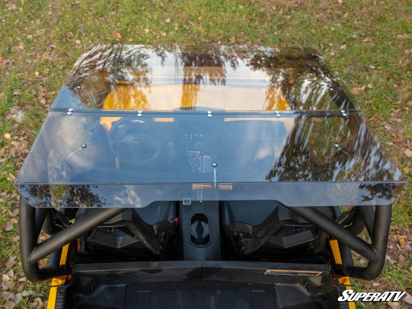 Can-Am Commander Tinted Roof