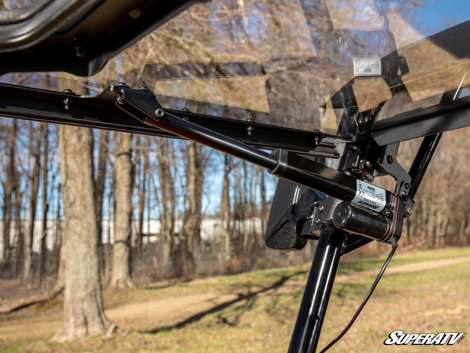 Honda Pioneer 700 MaxDrive Power Flip Windshield