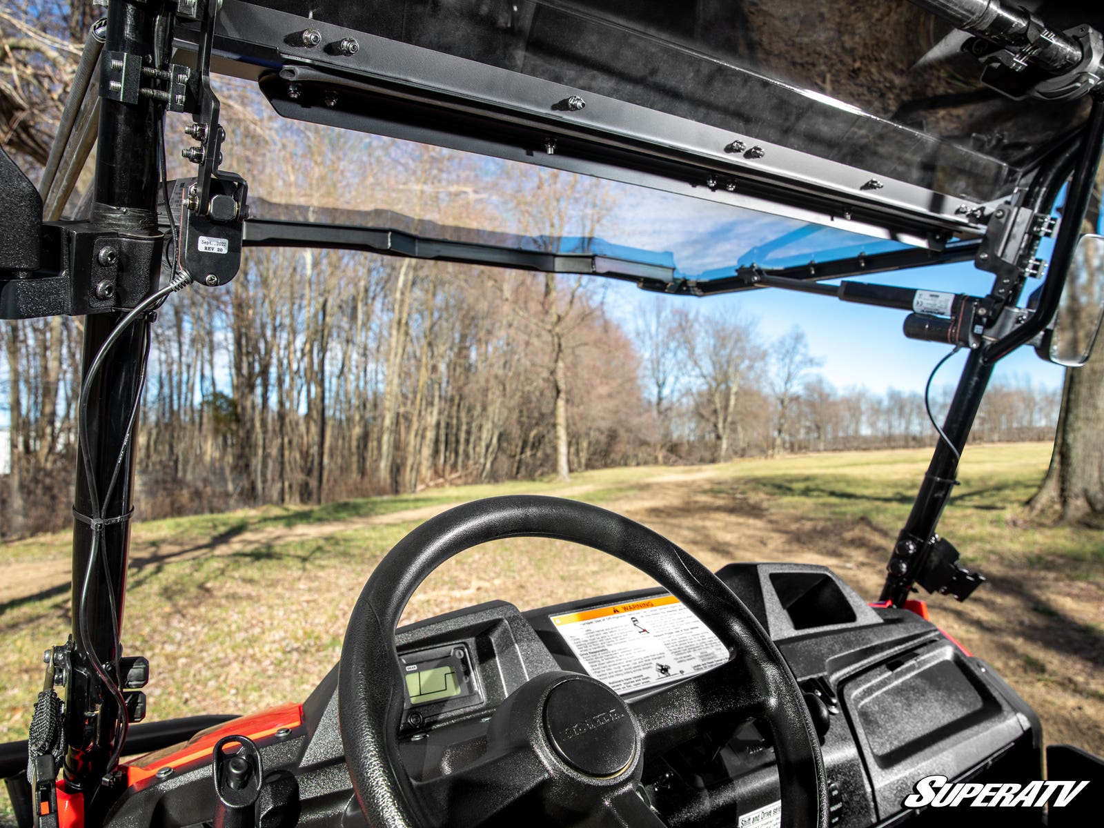 Honda Pioneer 700 MaxDrive Power Flip Windshield