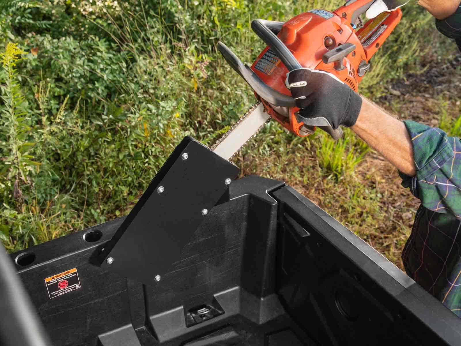 Polaris General Chainsaw Mount